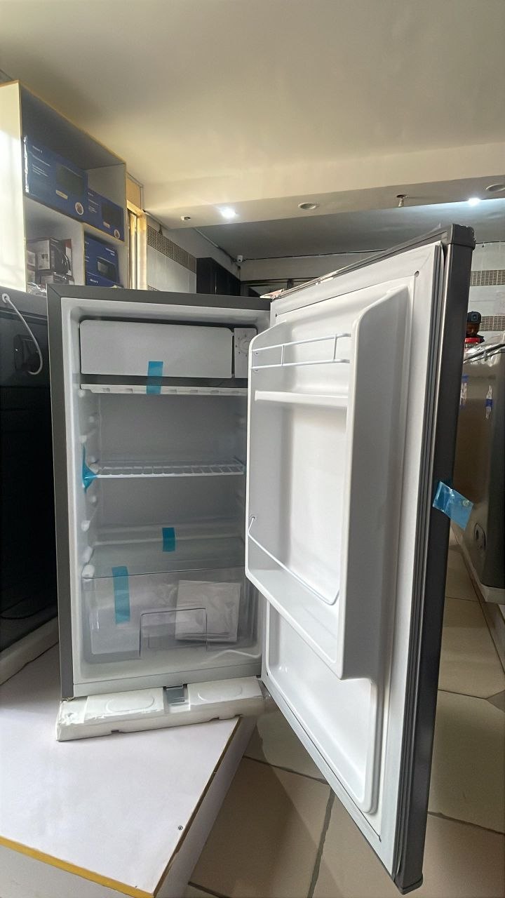 Skyrun 90L Single Door Refrigerator (BCD-90J)