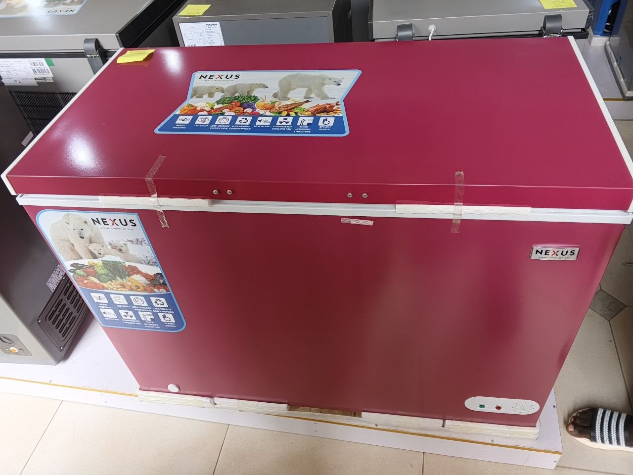 Nexus Chest Freezer (NX-315HCE) – Wine Red