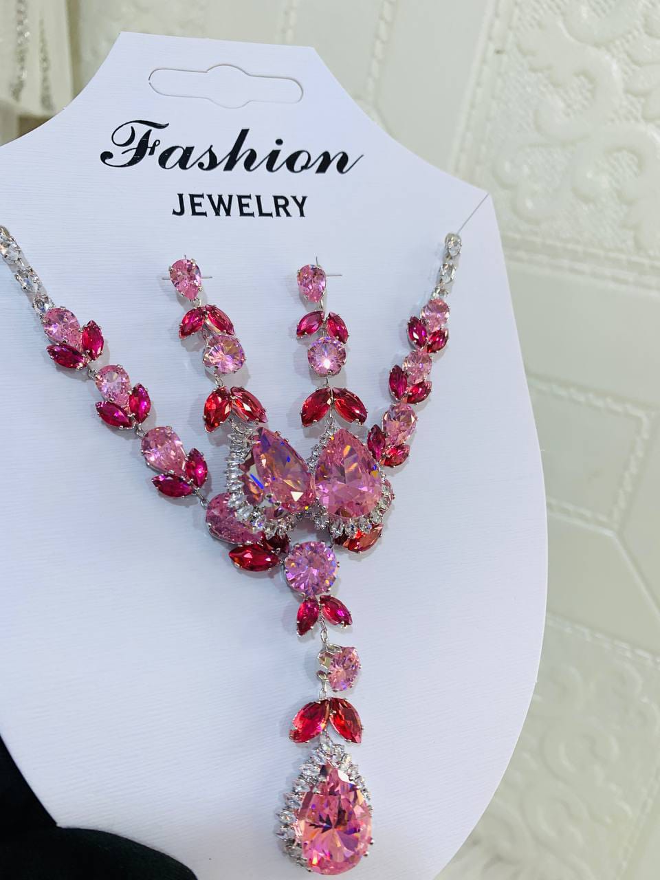 Bridal necklace