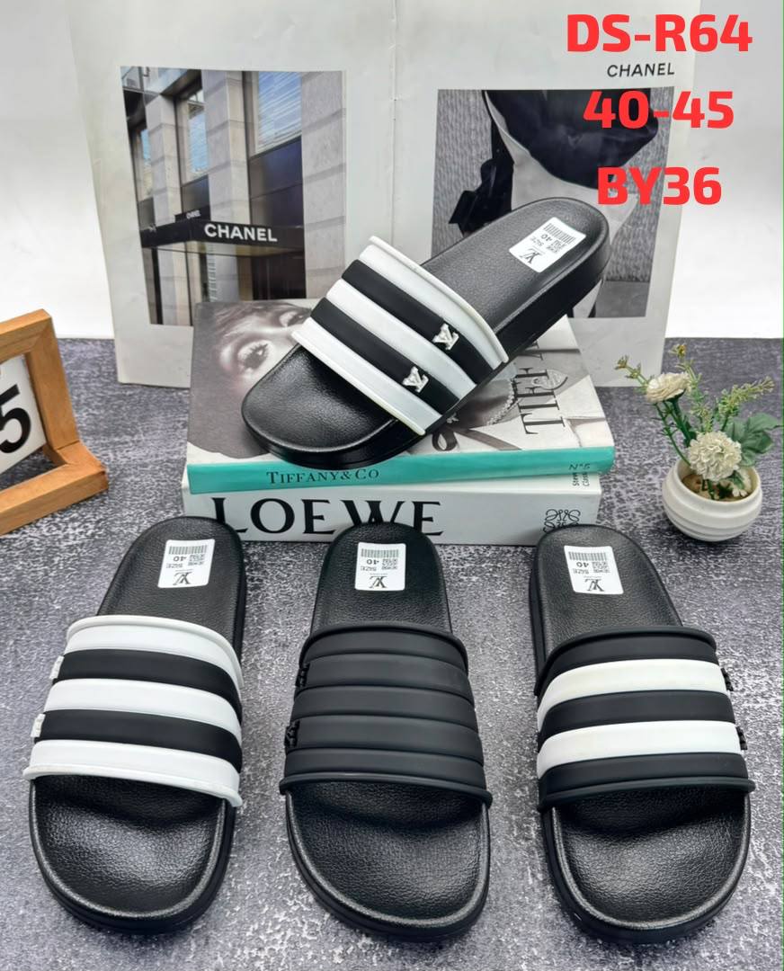 Stylish Men’s Designer Slides 🖤🤍